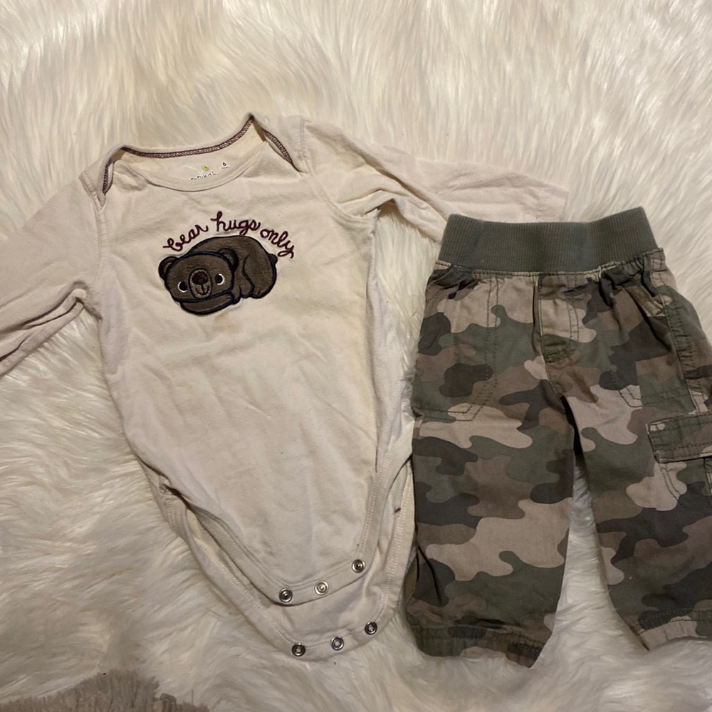 3/25$ Jumping beans 2 piece set Bear hugs outfit Boys size 6 mos Pants onesie
